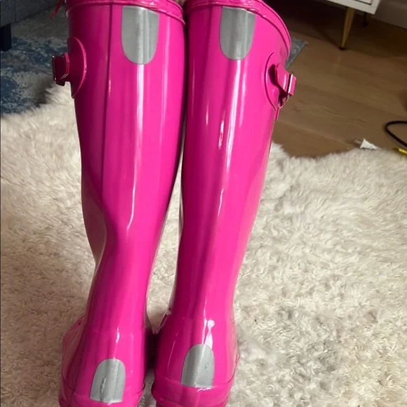 Hunter Fuchsia Tall Rain Boots 5B/6G - Picture 5 of 8